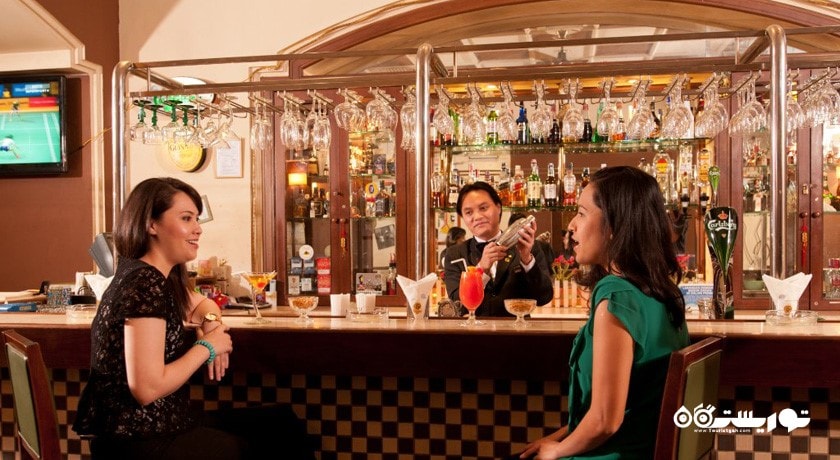 بار و کافه رویال هتل رویال چولان بوکیت بینتانگ